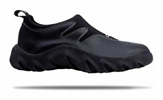 oakley slip on shoes